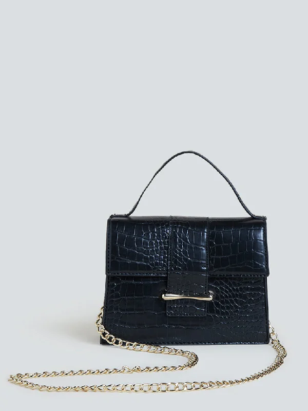 Rustic Bags For Outdoor And Nature-Inspired Looks LOV Black Chain Detail Satchel