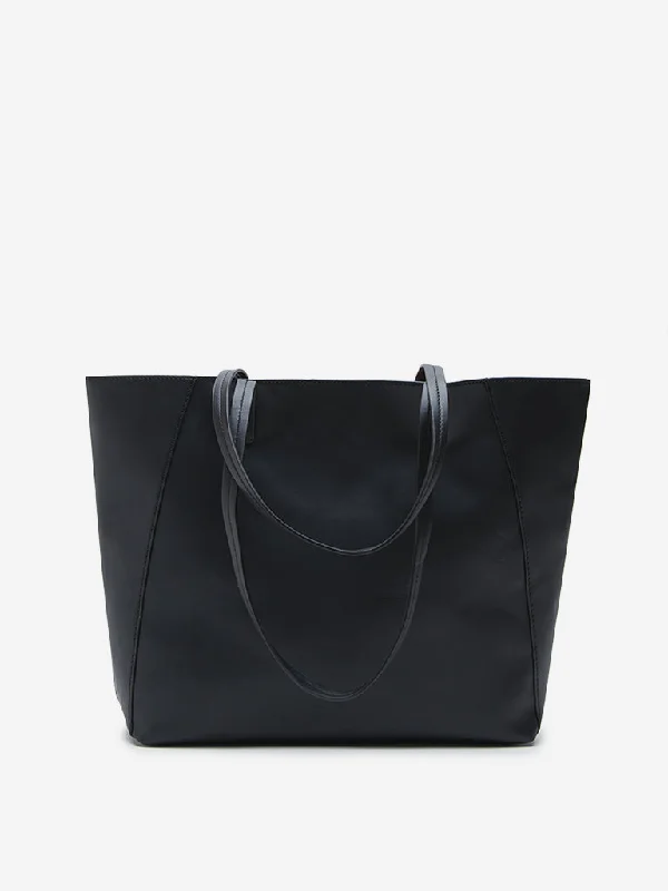 Valentine's Day Westside Accessories Black Solid Tote Bag