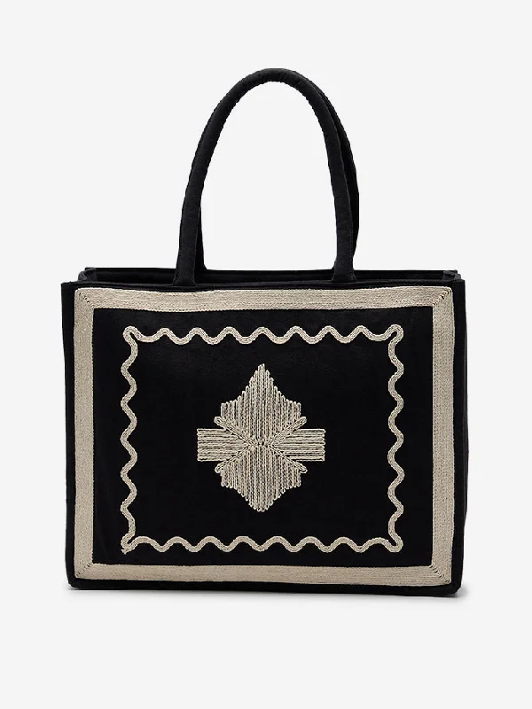 Luxurious Bags With Limited-Time Offers Westside Accessories Black & White Embroidered Hand Bag