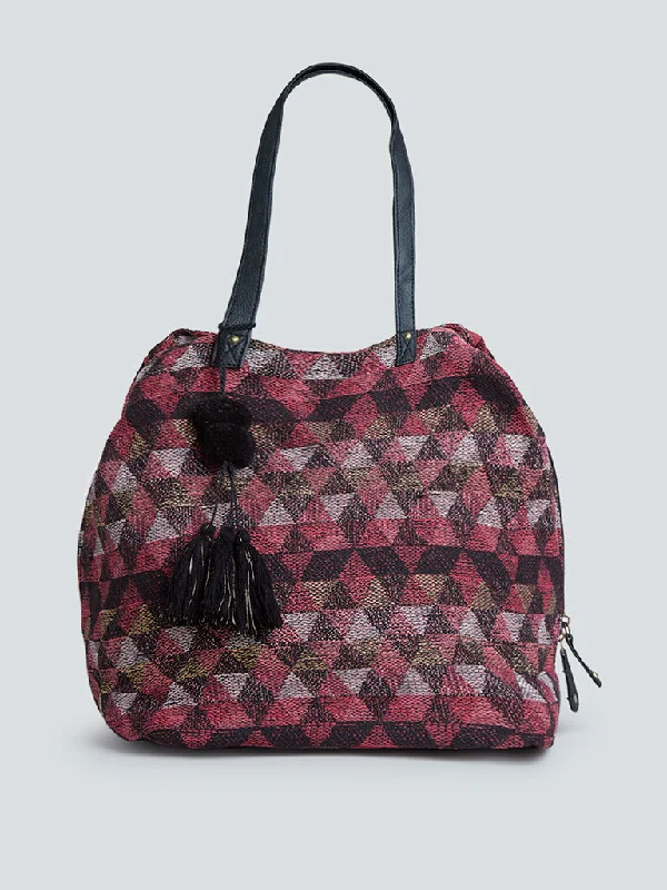 Trendy And Discounted Designer Handbags Westside Maroon Triangle Patterned Tote Bag