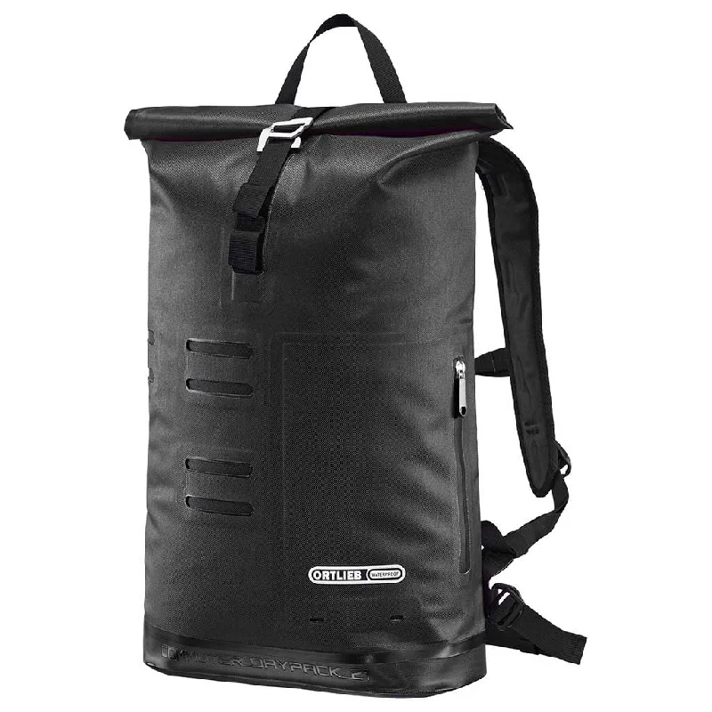 Trendy Bags For Women And Men In 2025 Commuter Daypack City 21L