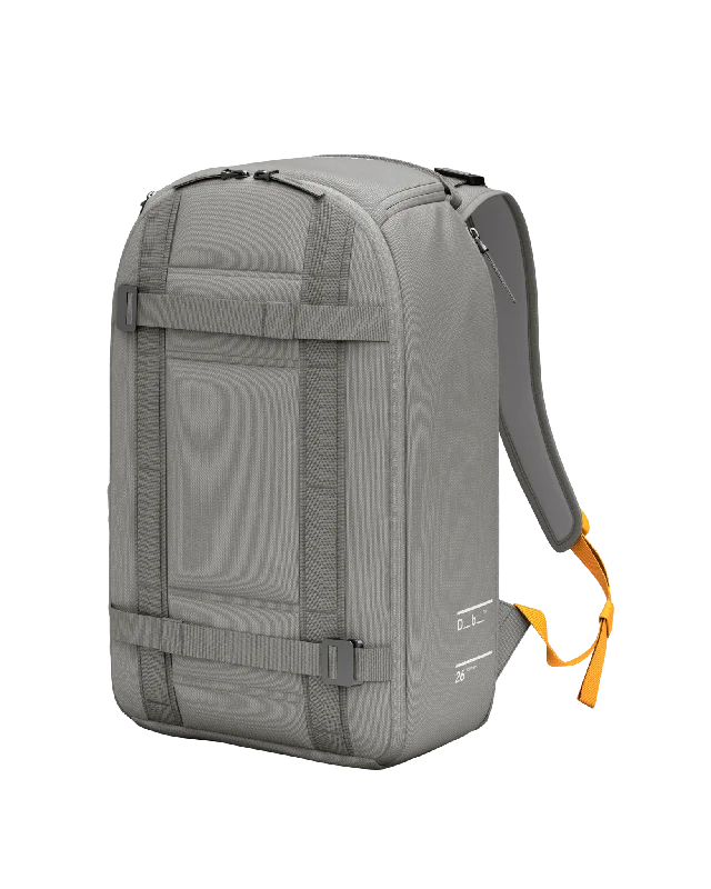 Luxury Bags Ramverk Backpack 26L Sand Grey