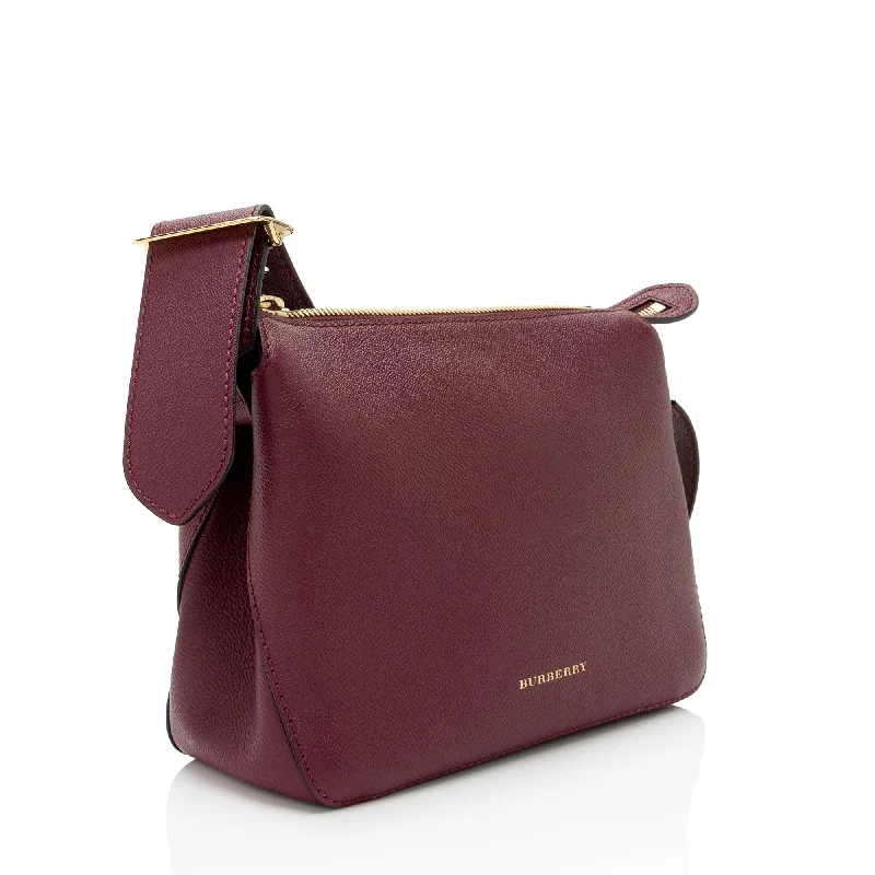 Designer Bags For Luxury Collectors With Offers Burberry Calfskin Helmsley Small Crossbody Bag (SHF-Q0gM3b)