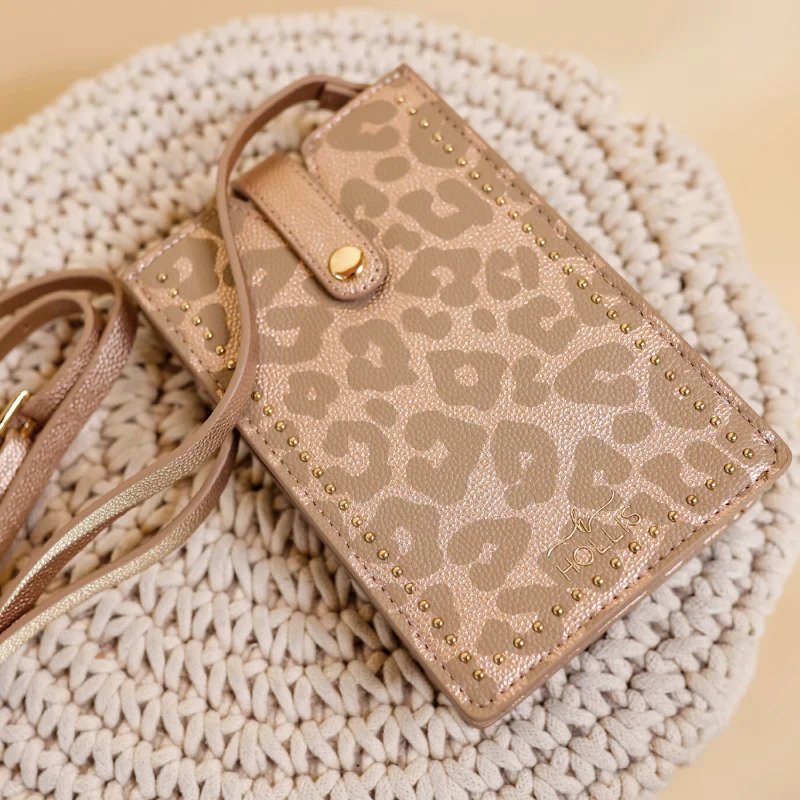 Compact Bags For Minimalist Travelers Hollis | Call You Later Crossbody Purse in Leopard