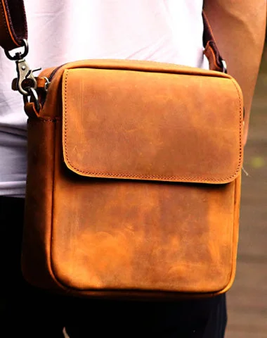 Valentine's Day Genuine Leather Mens Cool Messenger Bag iPad Bag Chest Bag Bike Bag Cycling Evelope Cluth Bag For Men