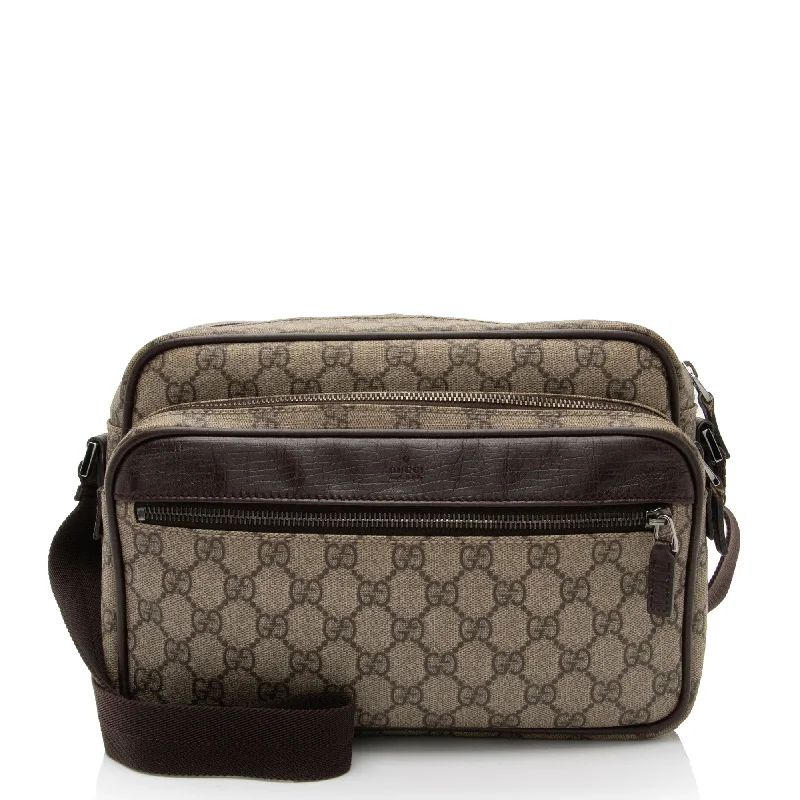 Elegant Bags For Formal Events And Luxury Occasions Gucci GG Supreme Classic Small Camera Bag (SHF-fqjHTG)