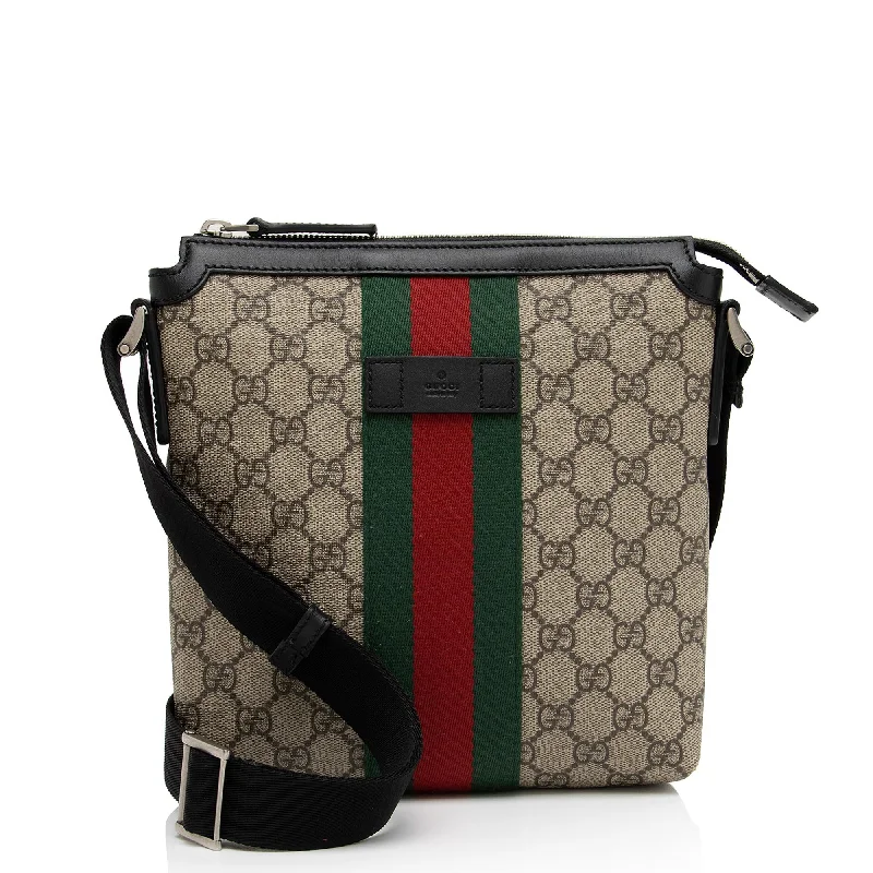 Odor-Resistant And Budget Bags Gucci GG Supreme Web Flat Messenger Bag (SHF-MJH9wS)