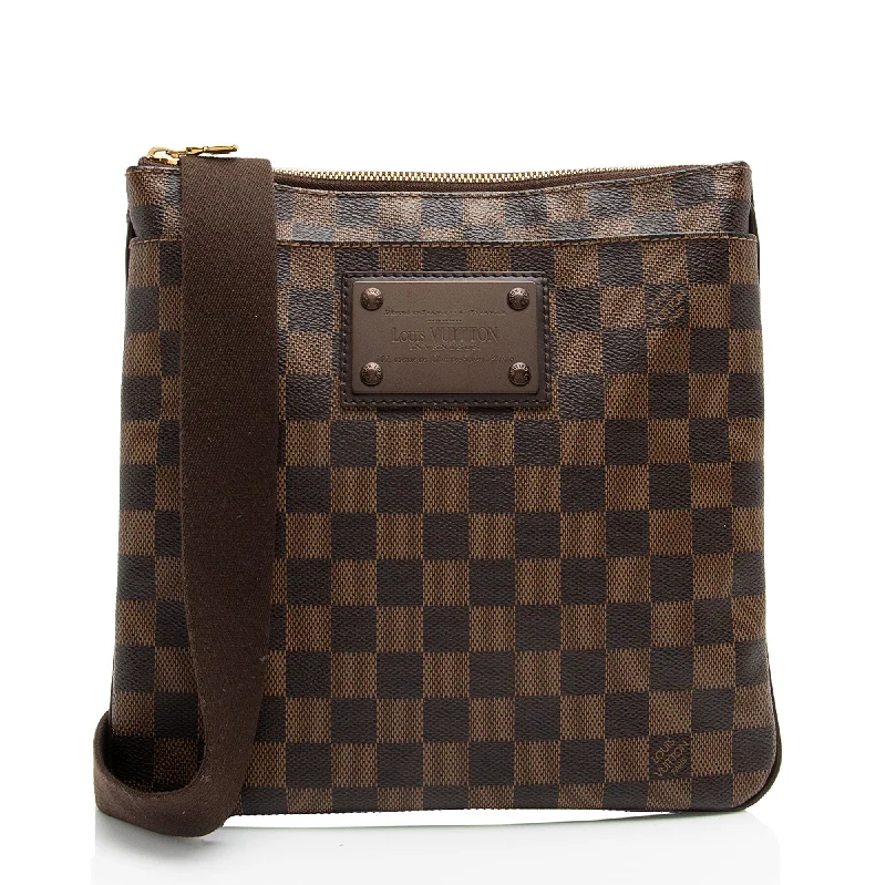 Glamorous Bags For Evening Events And Parties Louis Vuitton Damier Ebene Brooklyn Pochette Plate Flat Messenger (SHF-Gr10sB)