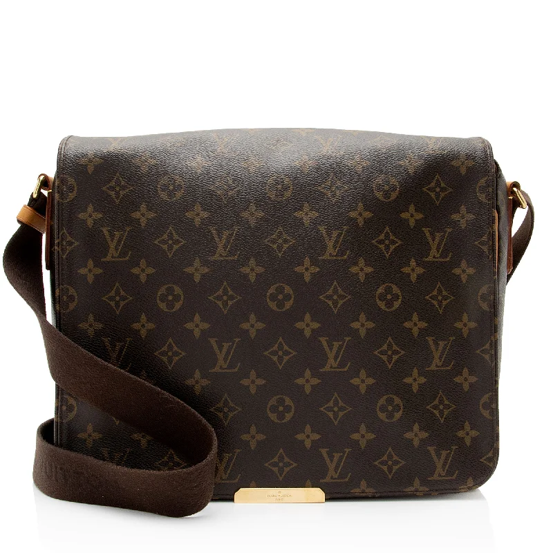 Bags For Personalized Gifts Louis Vuitton Monogram Canvas Valmy MM Messenger Bag (SHF-vusxUP)