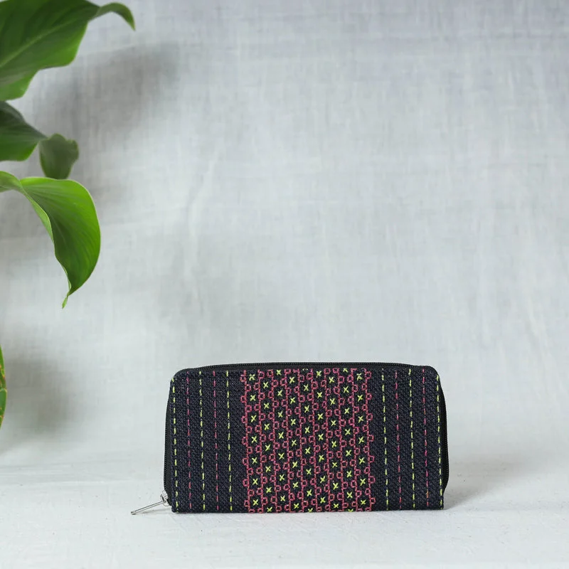 Cyber Monday Discounts On Bags Black - Tribal Hand Embroidered Jute Clutch Wallet