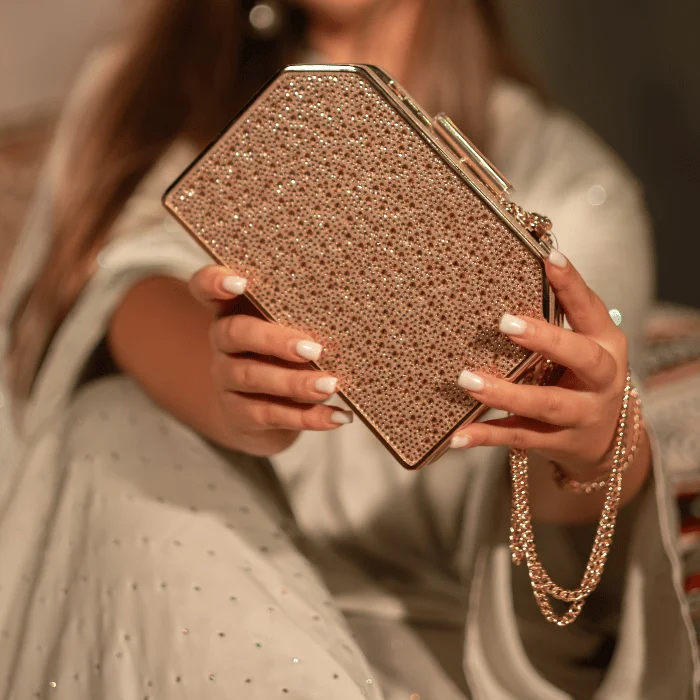 Luxury Bags Dazzling Embellished Clutch AD 117