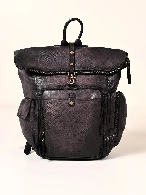 Minimalist Bags For Clean And Modern Aesthetics Art N Vintage Leo: Real Leather Black With Wash Effect Backpack