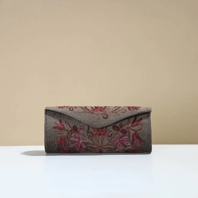 Eco-Friendly And Discounted Bags Authentic Kashmiri Crewel Embroidery Velvet Clutch 31