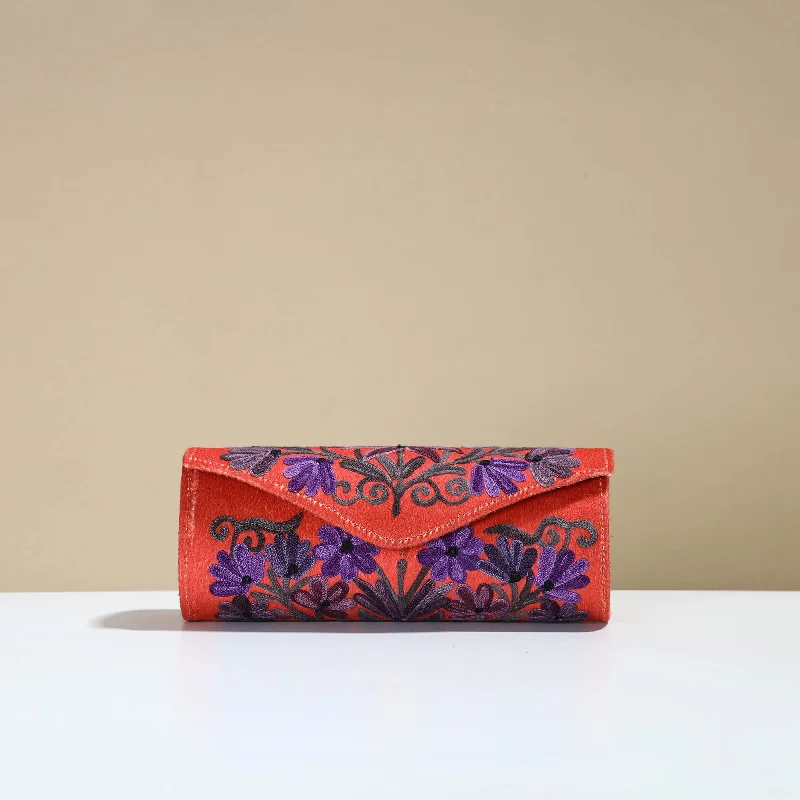 Flash Sales On Premium And High-Quality Bags Authentic Kashmiri Crewel Embroidery Velvet Clutch 33