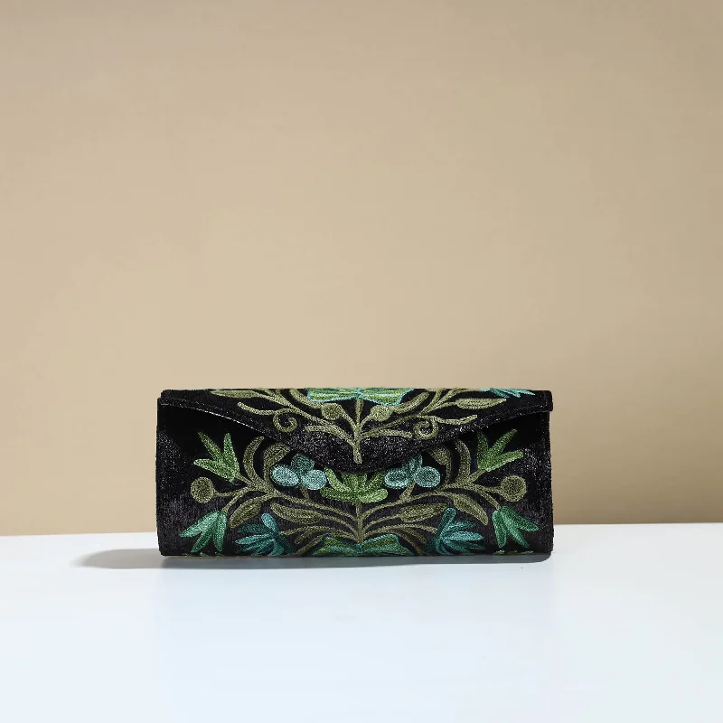 Limited-Time Offers On Trendy And Stylish Bags Authentic Kashmiri Crewel Embroidery Velvet Clutch 46