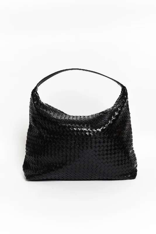 Stylish Bags For Fashion Influencers And Bloggers Benita Black Weave Slouch Handbag