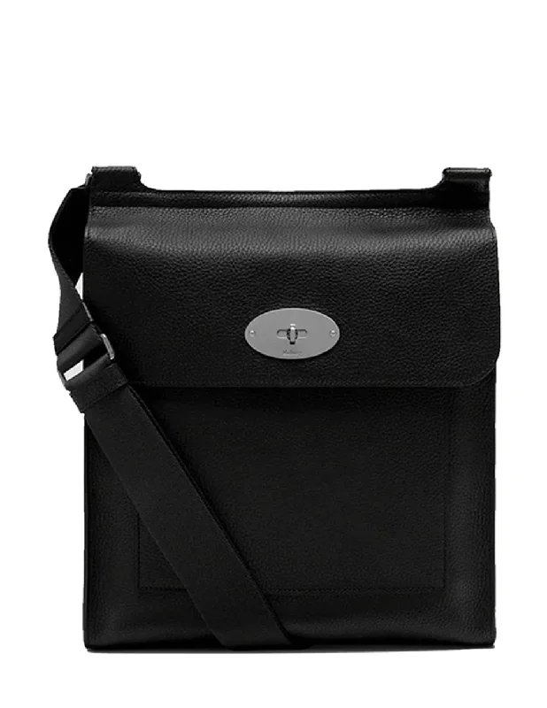 Trendy And Discounted Designer Handbags Antony Messenger Small Classic Grain (Black)