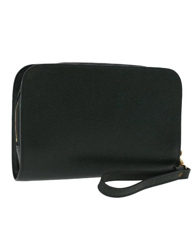 Functional Bags For Busy Moms And Dads Taiga Leather Clutch Bag