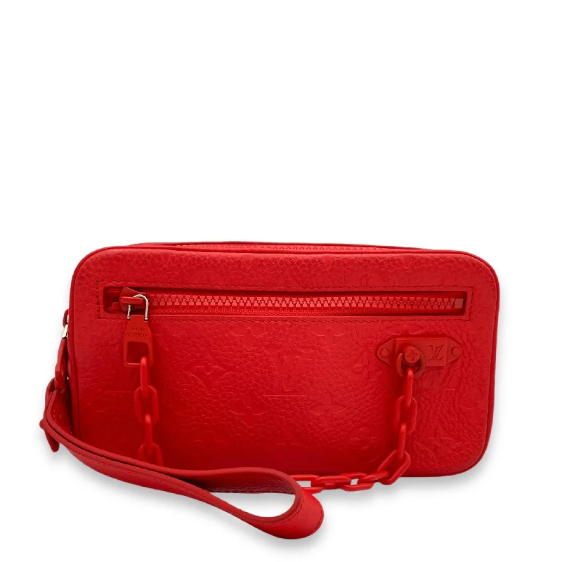 Bags For Minimalist And Functional Design Pochette Volga Red Crossbody Bag in Taurillon Leather, Silver hardware