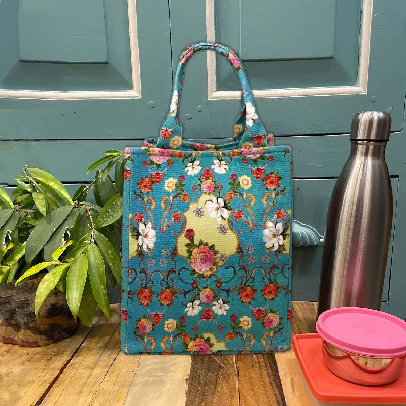 Stylish Bags For Fashion Bloggers Floral Grunge Lunch bag